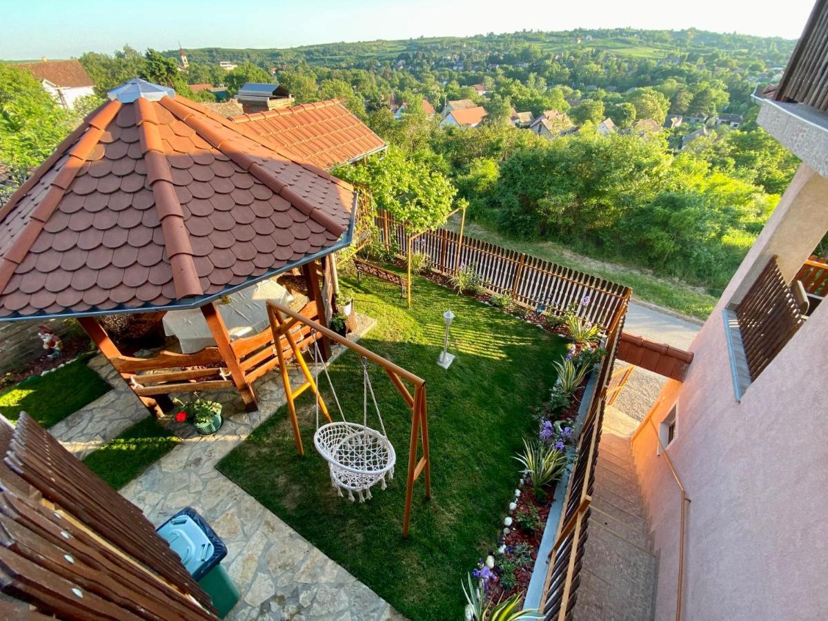 Apartman Simona Vrdnik Exterior foto